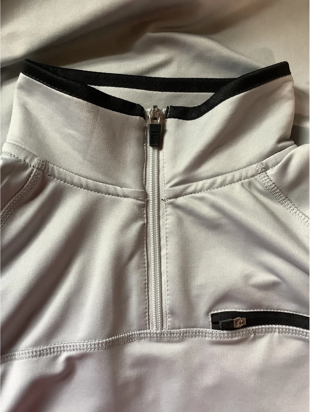 Men’s long sleeve Fila jacket, size large